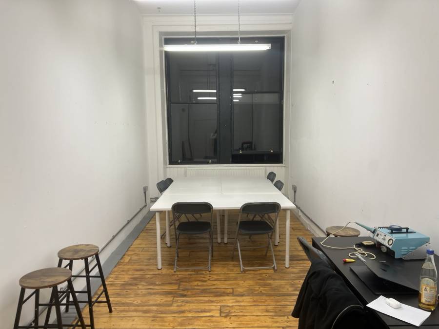 glasgowhackerspace2.jpeg glasgowhackerspace2.jpeg